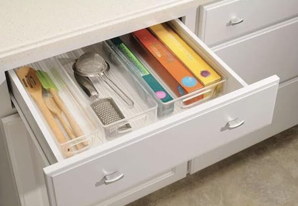 Clear Pantry and Kitchen Storage Bin with Easy Grip Handles ZQ62484