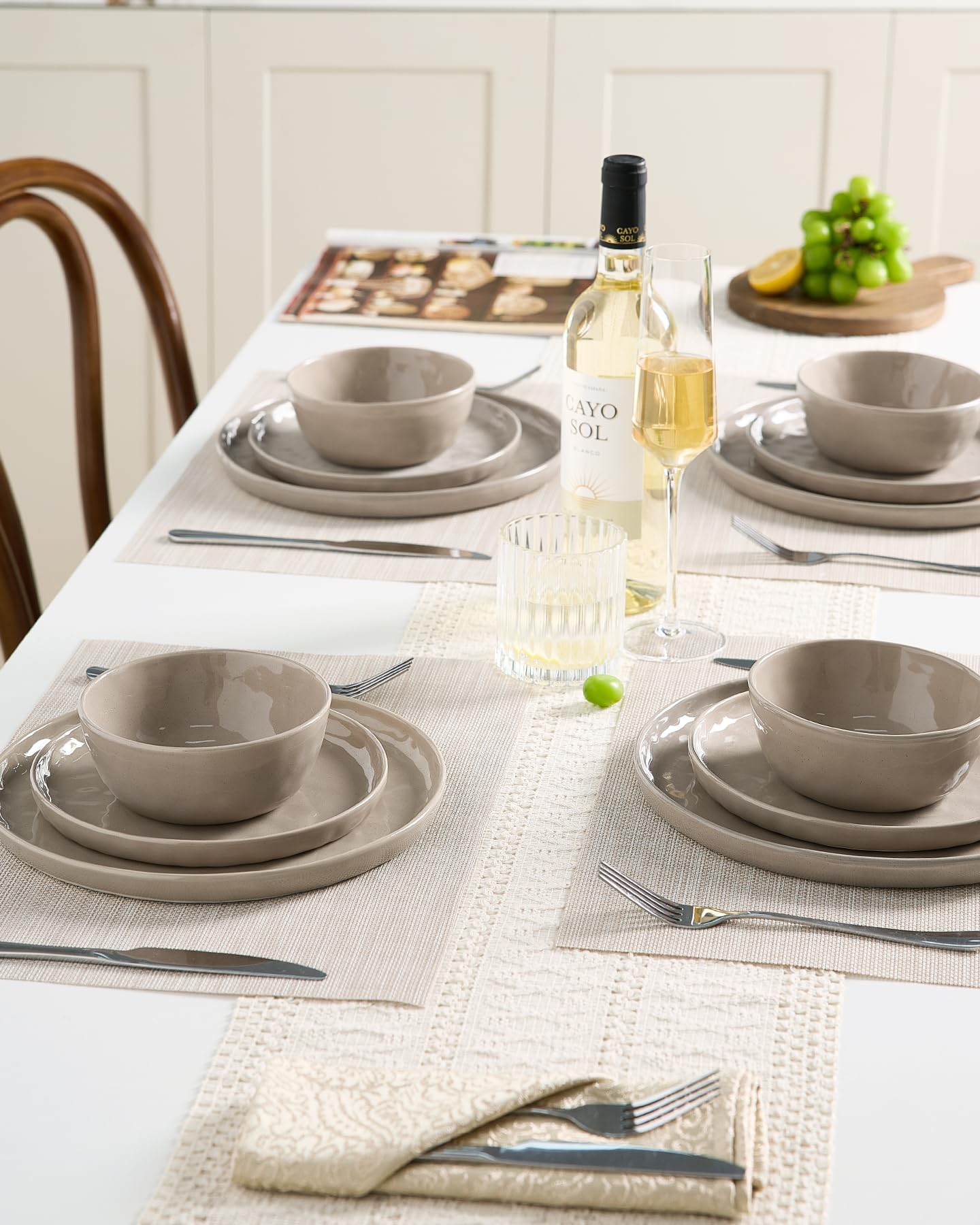 Famiware Plates and Bowls Sets